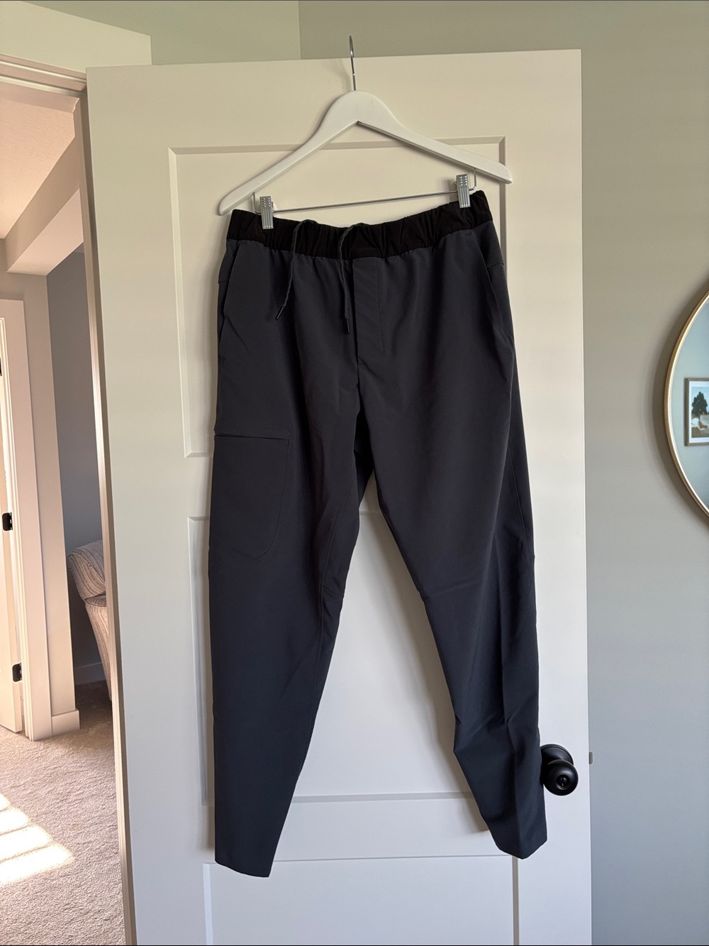lululemon athletica Men's Black Tech Jogger Pants